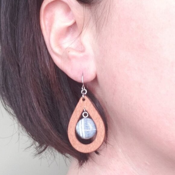 New Handmade | Leopard Tear Drop Wooden Earrings - Picture 3 of 3